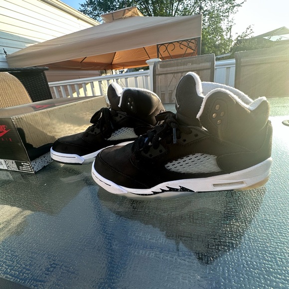 Jordan 5  Oreo size 5.5 GS - Picture 8 of 9